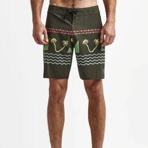 NWT Mens Roark Dark Green Passage 18 Inch Island Time Boardshorts Size 38